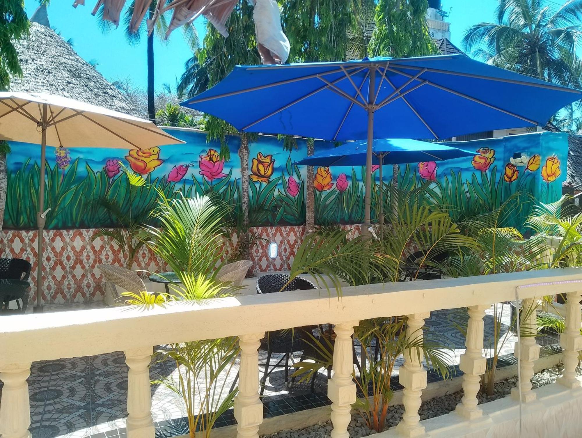 Blessing Holiday Homes - Diani Beach Esterno foto